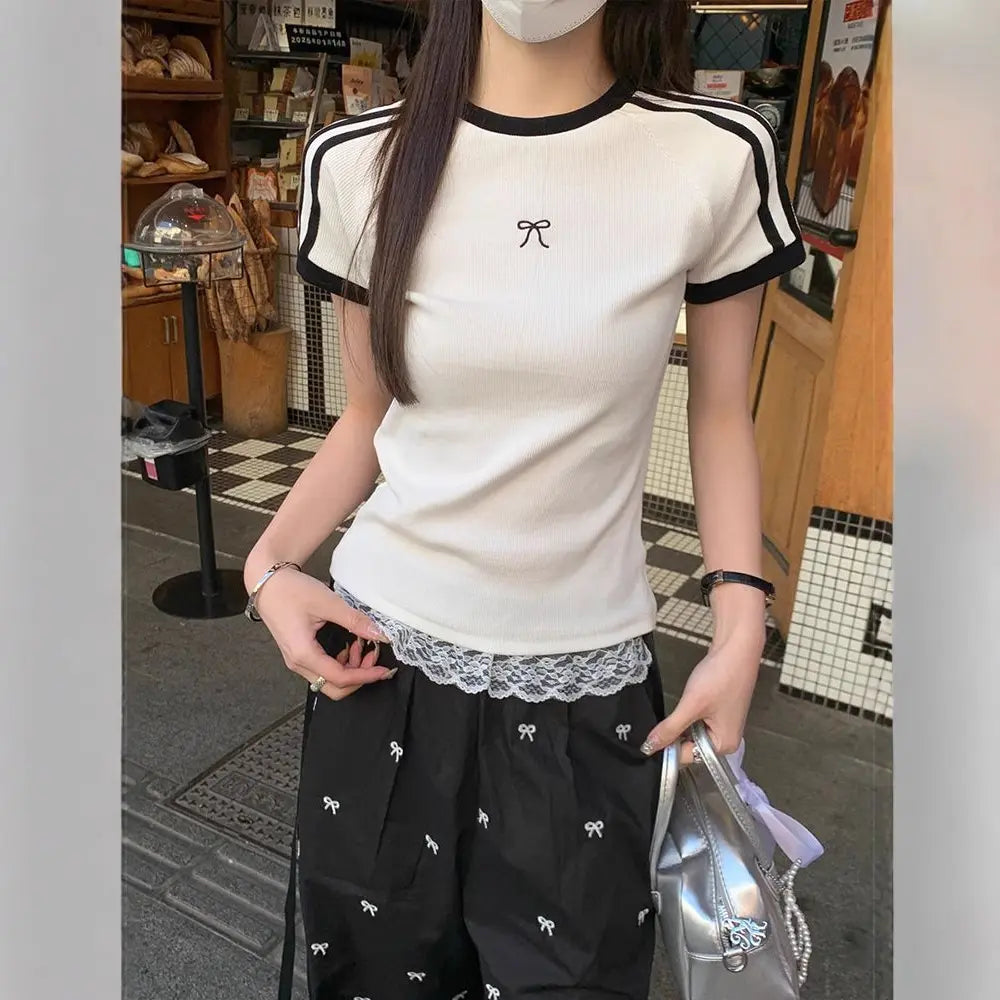 Camiseta Estilo Retro Con Rayas